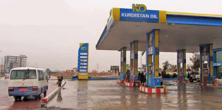 Il “Kurdistan Oil” viene venduto in una stazione di servizio nella città di Sulaymaniyah. La foto è stata scattata nel 2012. Foto: Kamal Sido / GfbV