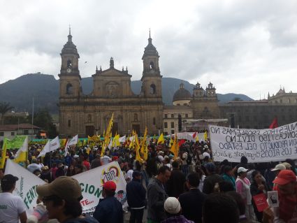 Manifestazione del 1 maggio 2015 a Bogotà, Colombia. Foto: Dario Ghilarducci.